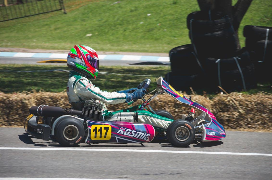 how-to-become-a-pro-at-go-karting-fast-racer